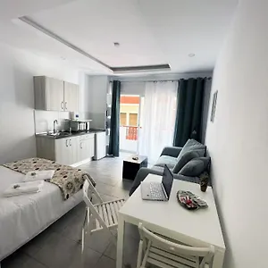 stylish-studio-gio-211.in-canary-islands.com/